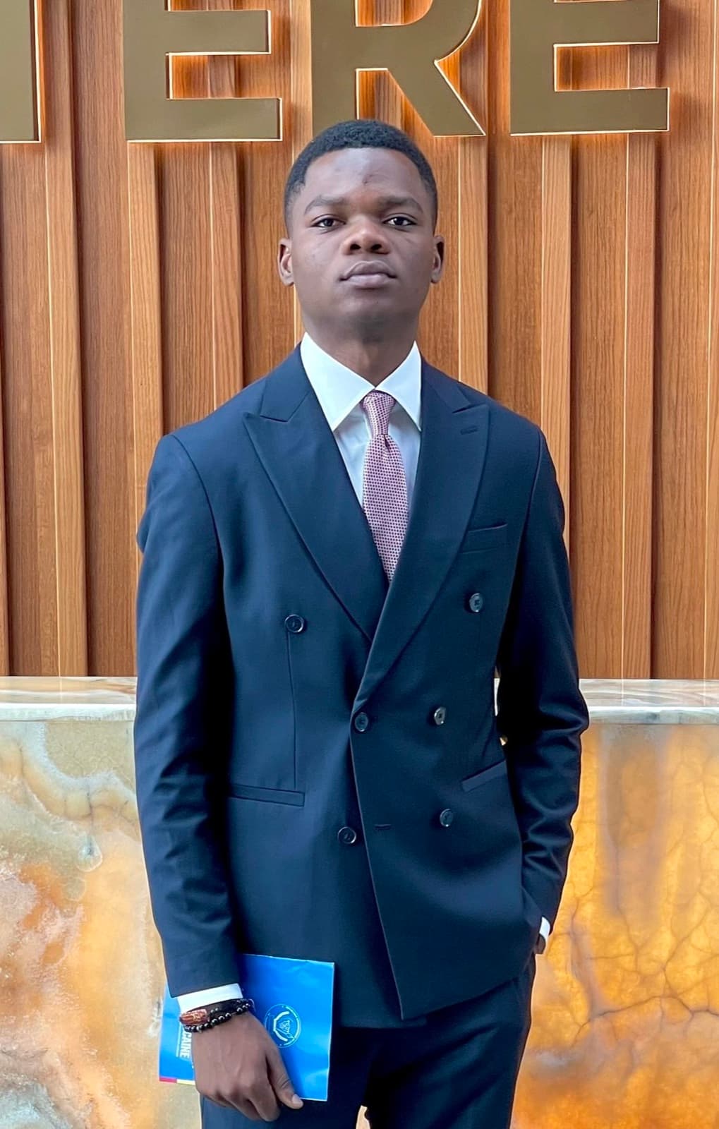 Junior Boukassa lors d'un événement professionnel